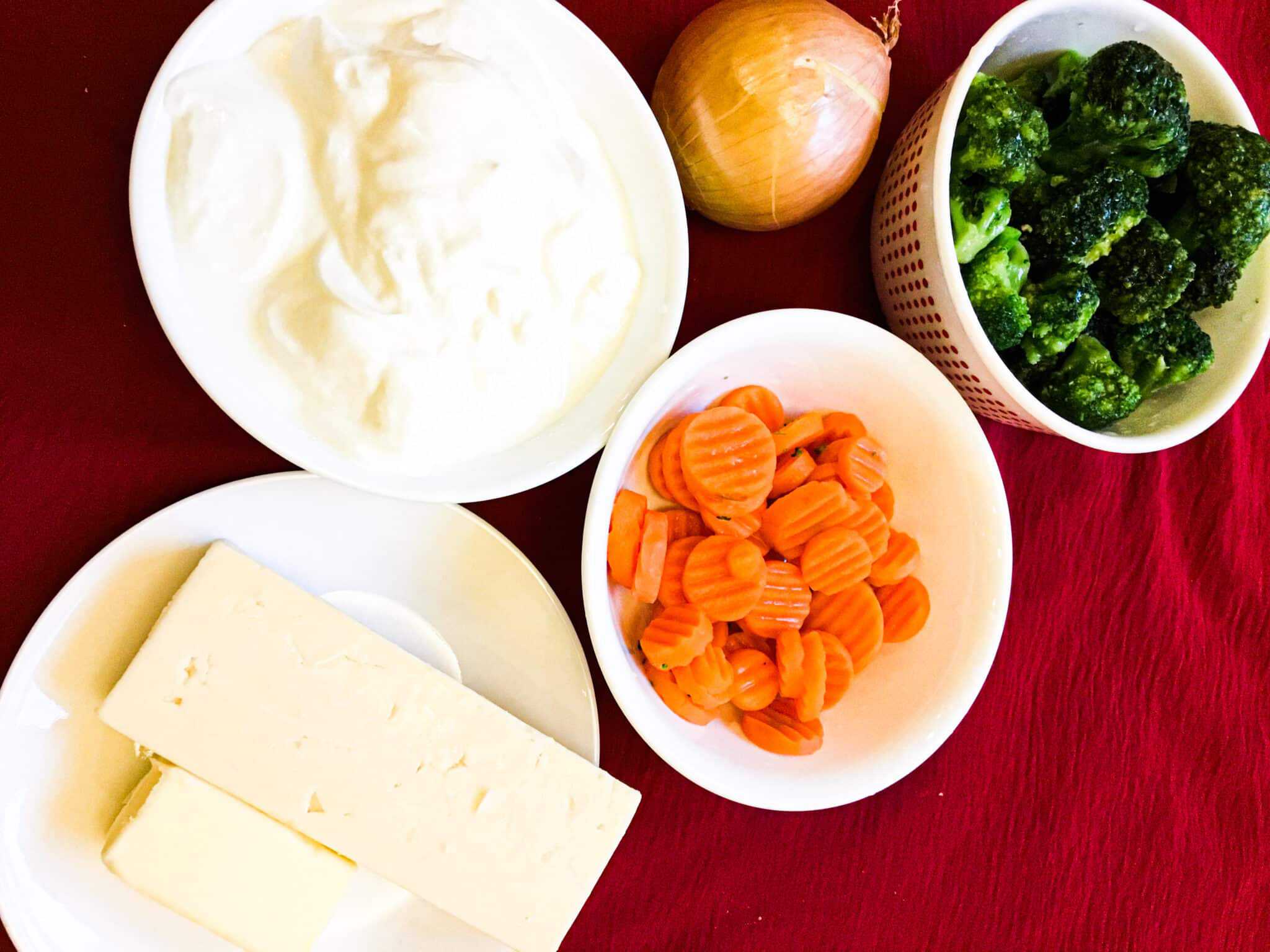 ingredients to make broccoli cheddar soup